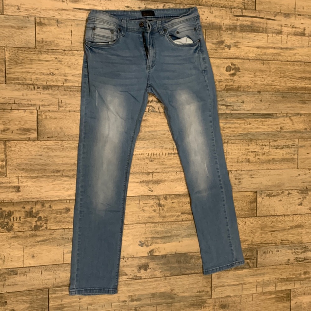 A nice light blue pair of jeans